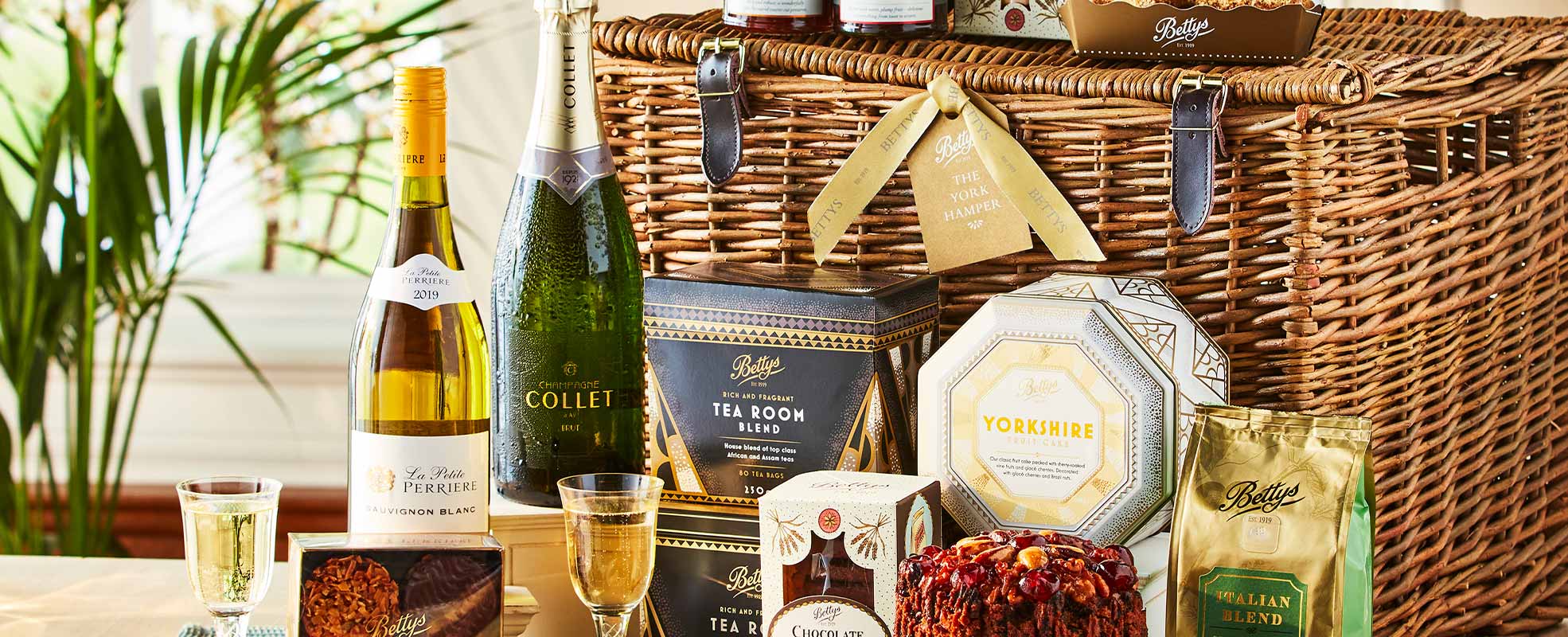 Hampers & Gift Boxes