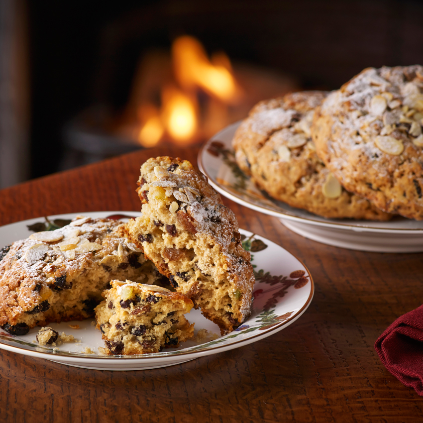 Advent Cakes (Box of 4) | Bettys