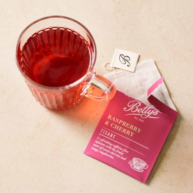 Bettys Raspberry & Cherry Tisane