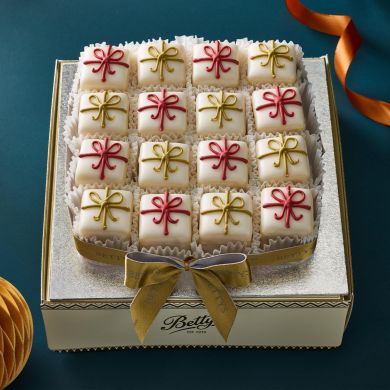 Fondant Fancy Party Cake