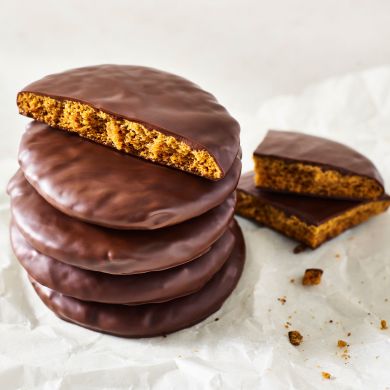 Dark Chocolate Ginger Biscuits