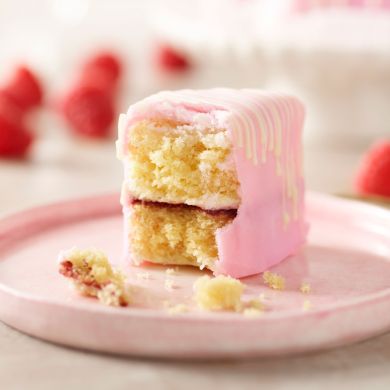 Raspberry and White Chocolate Fondant Fancies (Box of 4)