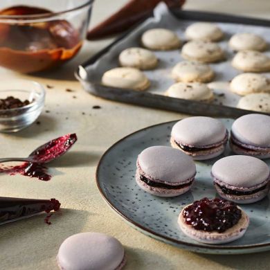 Winter Macaroons