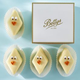 Easter Chick Lemon Fondant Fancies (Box of 4) | Bettys