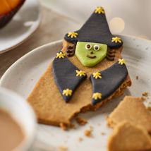 Lebkuchen Witch Biscuit