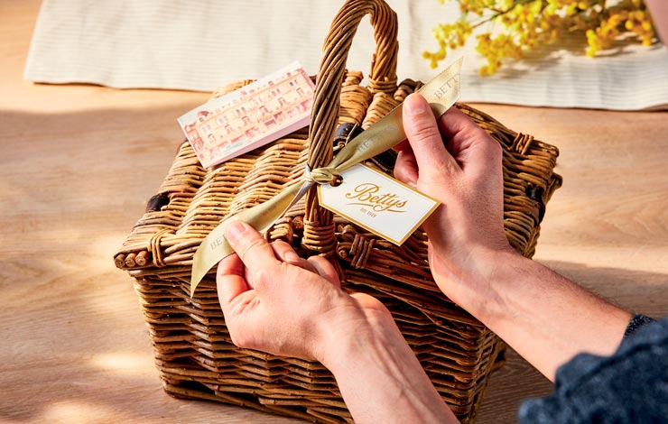 View Hampers & Gift Boxes